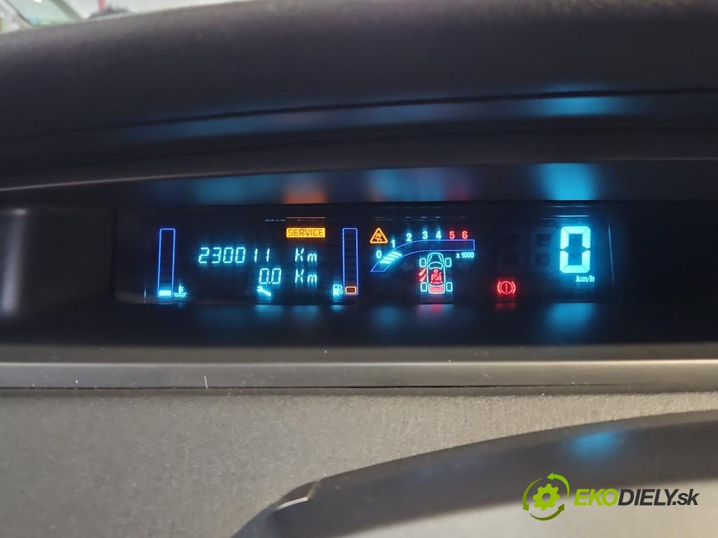 Renault Scenic II 2003-2009 1.5 dci 101 HP manual 74 kW 1461 cm3 5- prístrojovka/ budíky P8200107954C (Prístrojové dosky, displeje)