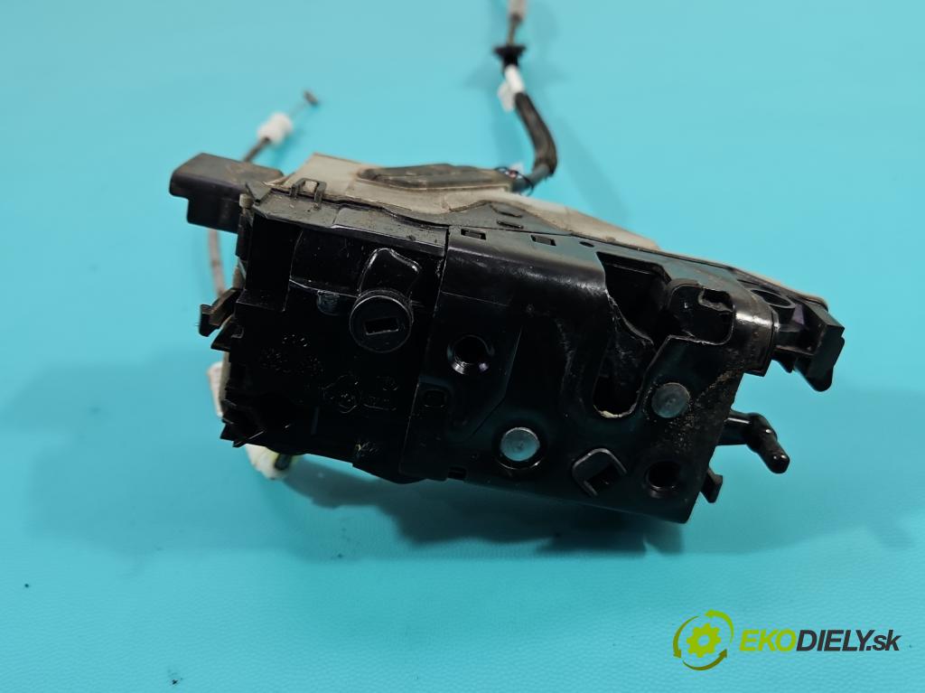 Citroen DS5 2011-2015 1.6 THP 156 hp automatic 115 kW 1598 cm3 5- zámek zadní pravý 9666919680