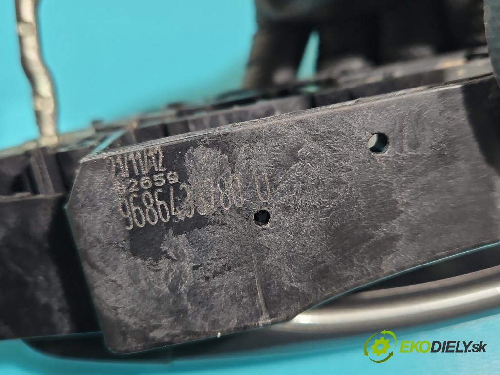 Citroen DS5 2011-2015 1.6 THP 156 HP automatic 115 kW 1598 cm3 5- rukoväť predné ľavé mimo: 9686433780U (Vonkajšie predné ľavé)