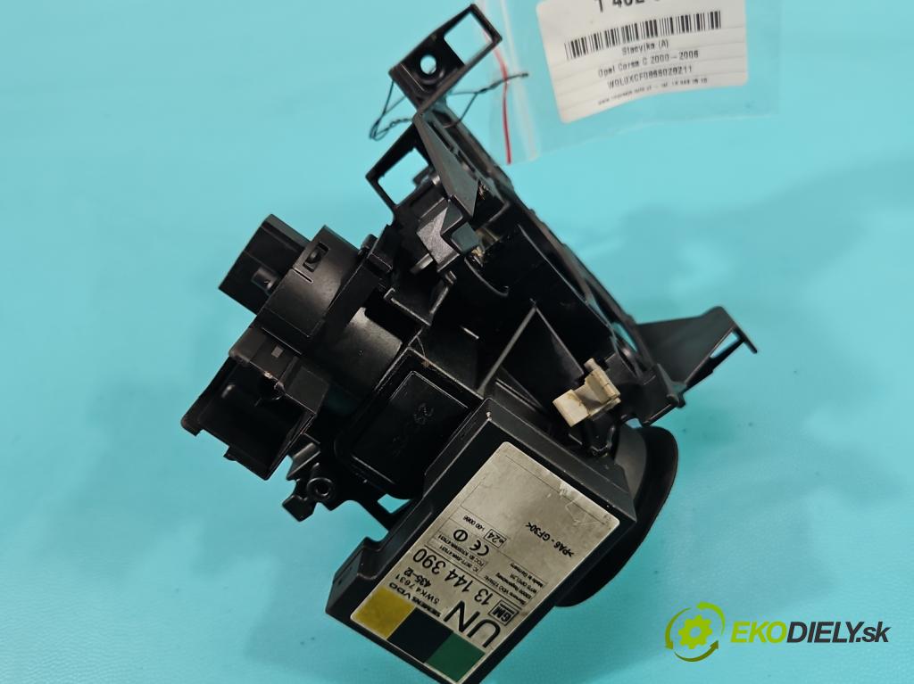 Opel Corsa C 2000-2006 1,3.0 cdti 69KM manual 51 kW 1248 cm3 3- Spínačka 90589313 (Spínacie skrinky a kľúče)