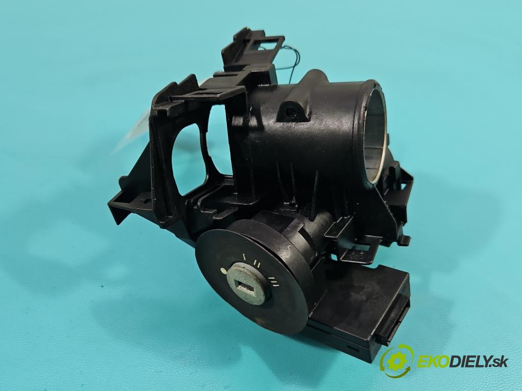 Opel Corsa C 2000-2006 1,3.0 cdti 69KM manual 51 kW 1248 cm3 3- Spínačka 90589313 (Spínacie skrinky a kľúče)