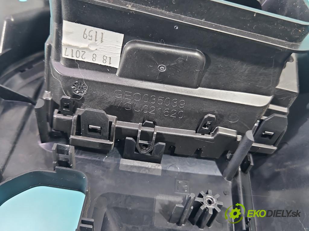 Toyota Proace II 2016- 2.0 D4D 122 HP manual 90 kW 1997 cm3 5- Mřížka: kúrenia stredová  (Mriežky kúrenia (fukáre))