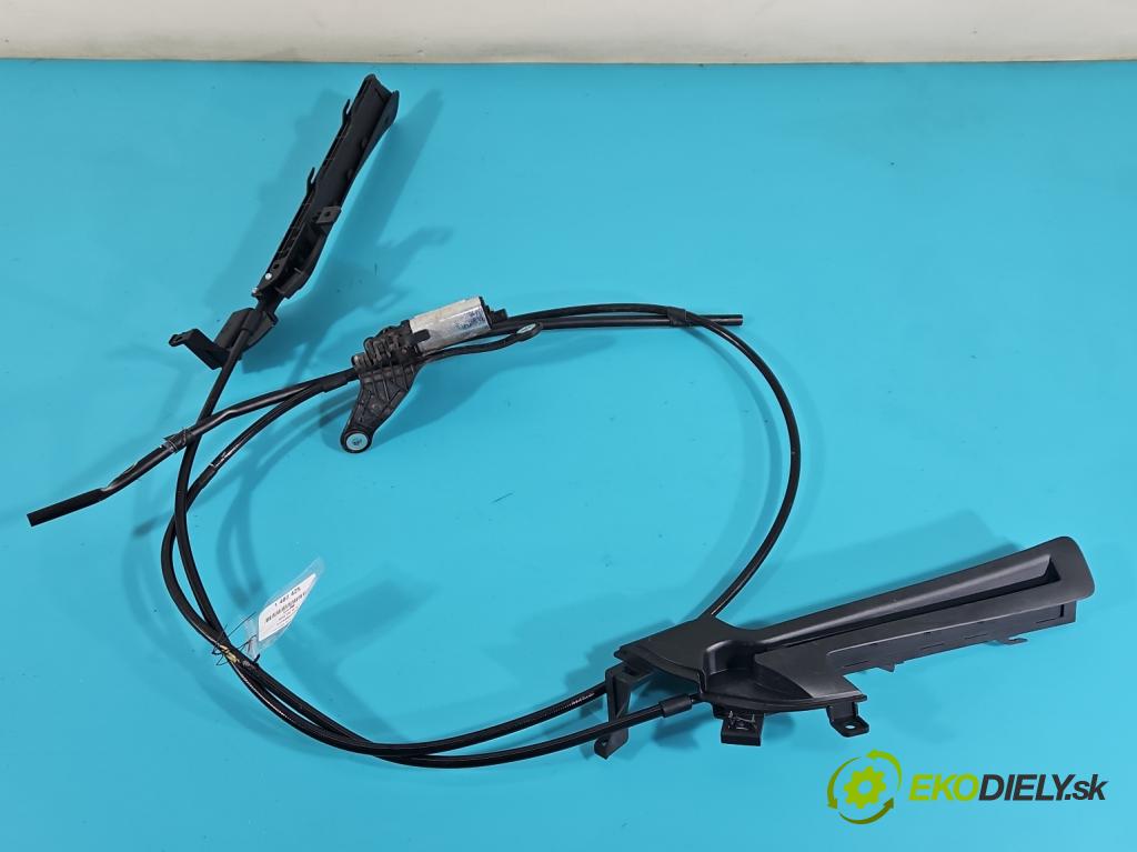 Volvo V90 2016- 2.0 D5 235 HP automatic 173 kW 1969 cm3 5- roleta 8962007114-00 (Rolety kufra)