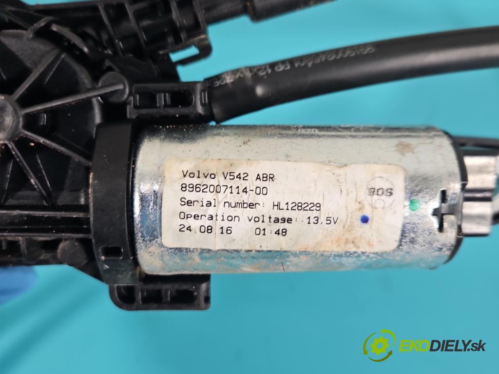 Volvo V90 2016- 2.0 D5 235 HP automatic 173 kW 1969 cm3 5- roleta 8962007114-00 (Rolety kufra)