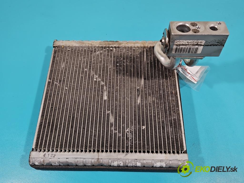 Renault Master III 2010-2019 2.3 dci 145 hp manual 107 kW 2299 cm3 5- radiátor A31101500 (Radiátory topení)