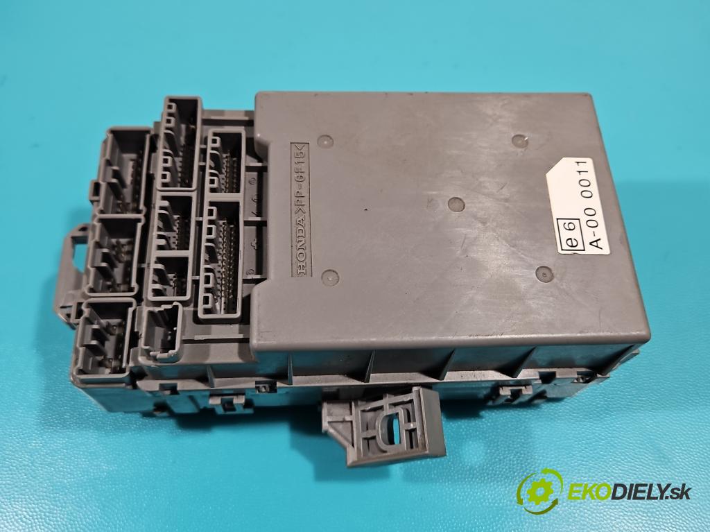 Honda Civic VIII 2006-2011 1.8 16V 140 HP manual 103 kW 1799 cm3 4- riadiaca jednotka motora 37820-RNA-E11