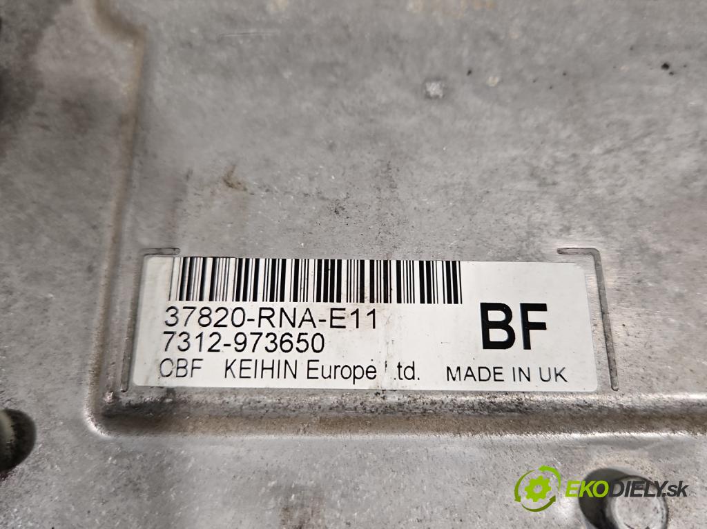 Honda Civic VIII 2006-2011 1.8 16V 140 HP manual 103 kW 1799 cm3 4- riadiaca jednotka motora 37820-RNA-E11