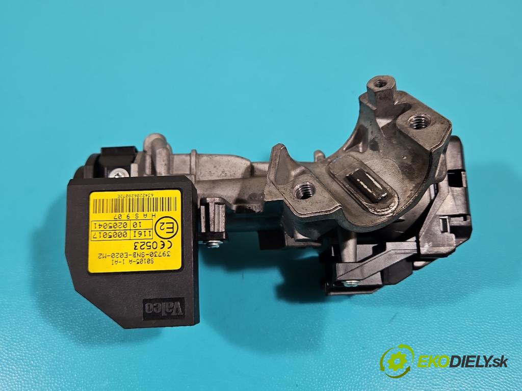 Honda Civic VIII 2006-2011 1.8 16V 140 HP manual 103 kW 1799 cm3 4- riadiaca jednotka motora 37820-RNA-E11
