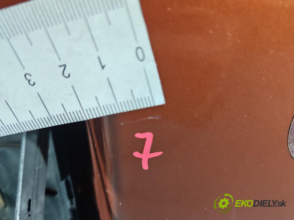 Mazda 2 I 2003-2007 1.4 16V 80 hp manual 59 kW 1388 cm3 5- zadní kufrové dveře  (Zadní kapoty)