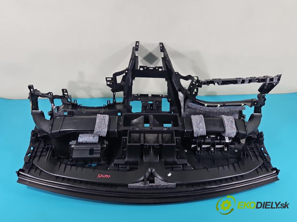 Citroen DS5 2011-2015 1.6 THP 156 HP automatic 115 kW 1598 cm3 5- kokpit,pristrojová doska rozdeľovacia