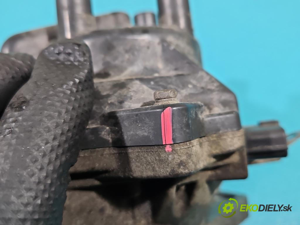 Honda Civic VI 1995-2001 1.4 16V 90 HP manual 66 kW 1396 cm3 5- rozdeľovač 30100P1JE01 (Rozdeľovače)