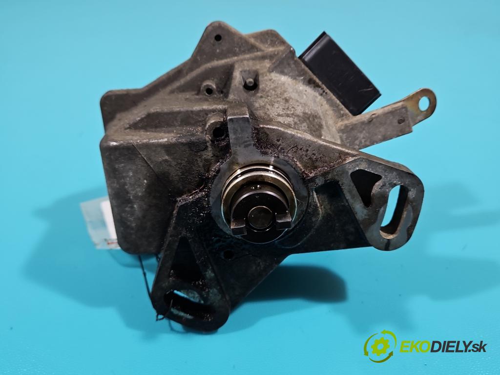 Honda Civic VI 1995-2001 1.4 16V 90 HP manual 66 kW 1396 cm3 5- rozdeľovač 30100P1JE01 (Rozdeľovače)