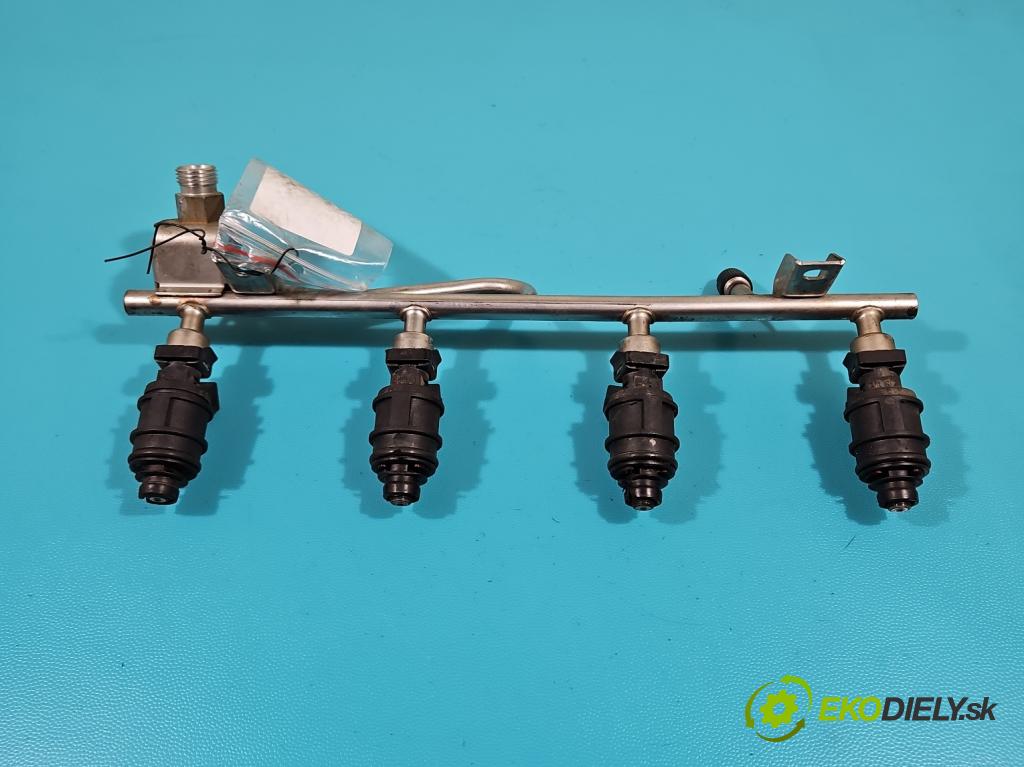 Opel Zafira A 1999-2005 1.8 16v 116 HP manual 85 kW 1796 cm3 5- vstrek 90536149 (Vstrekovače)