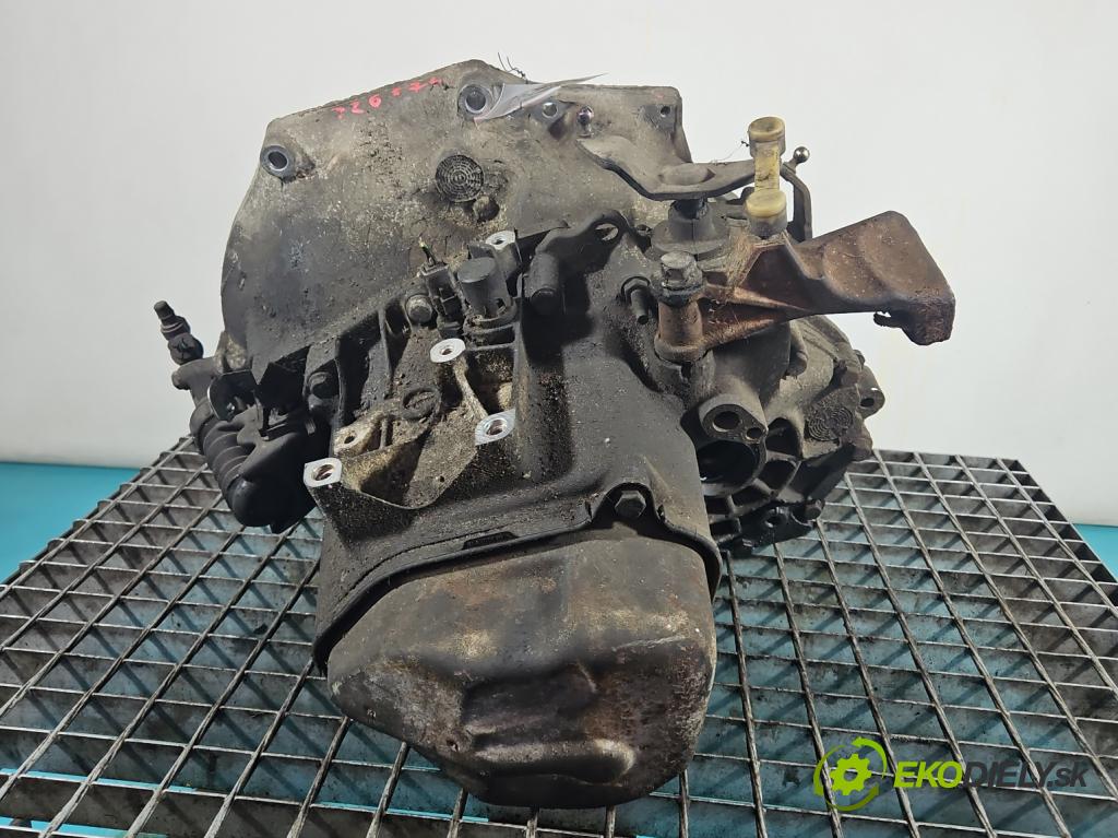 Citroen C2 1.4 hdi 68 HP manual 50 kW 1398 cm3 3- prevodovka stupeň,rýchlosť manual 20CQ03