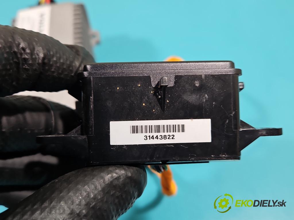 Volvo V90 2016- 2.0 D5 235 hp automatic 173 kW 1969 cm3 5- měnič aktuální: 31443822