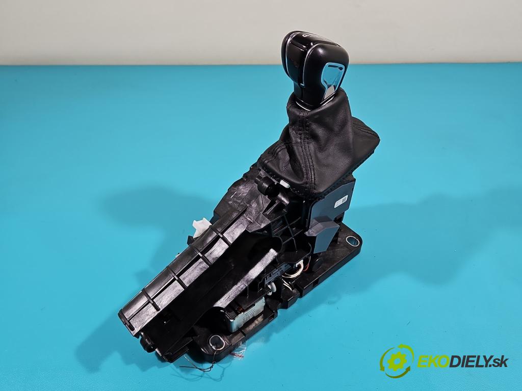 Volvo V90 2016- 2.0 D5 235 HP automatic 173 kW 1969 cm3 5- Páka: Změny: stupeň,rýchlosť 31437769 (Rýchlostná páka (kulisa))