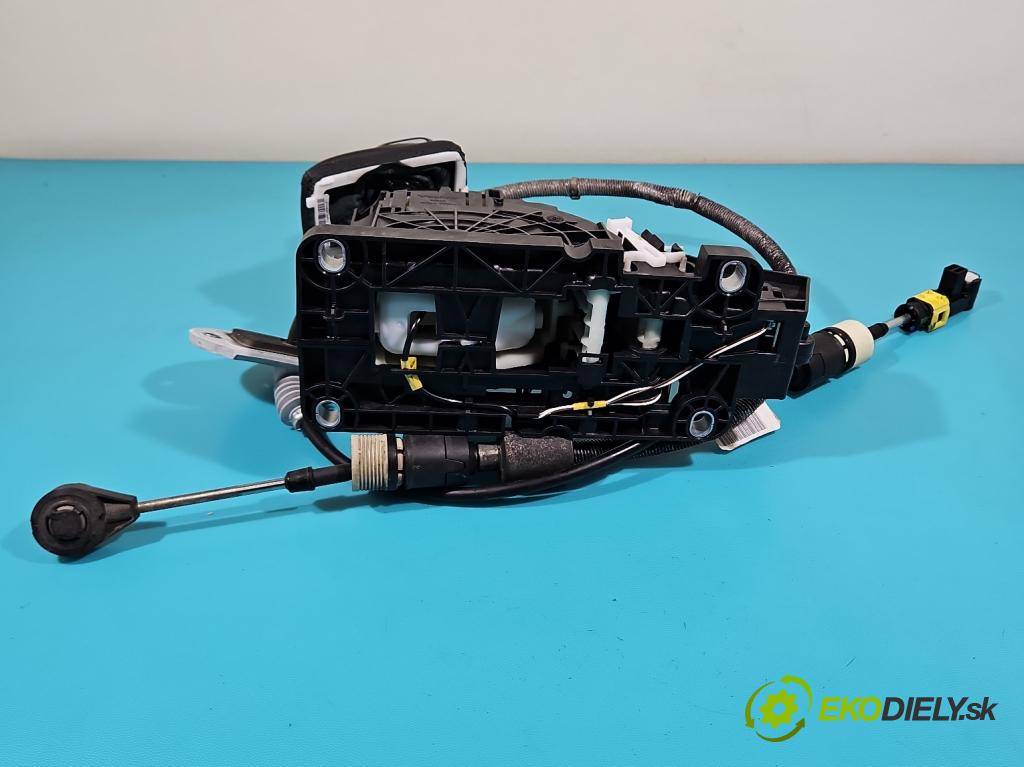 Volvo V90 2016- 2.0 D5 235 HP automatic 173 kW 1969 cm3 5- Páka: Změny: stupeň,rýchlosť 31437769 (Rýchlostná páka (kulisa))