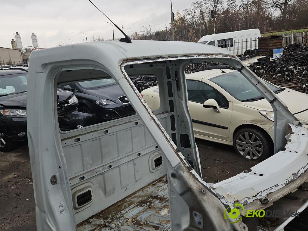 Renault Master III 2010-2019 2.3 dci (M9TG699) 145 hp manual 107 kW 2299 cm3 5- Budova