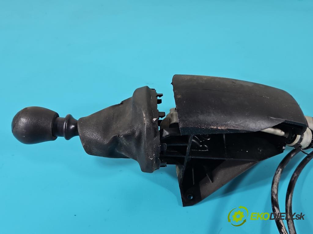 Renault Master III 2010-2019 2.3 dci (M9TG699) 145 HP manual 107 kW 2299 cm3 5- Páka: Změny: stupeň,rýchlosť  (Rýchlostná páka (kulisa))