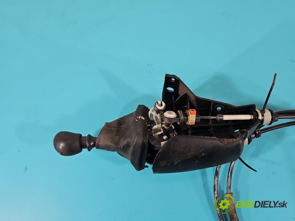 Renault Master III 2010-2019 2.3 dci (M9TG699) 145 HP manual 107 kW 2299 cm3 5- Páka: Změny: stupeň,rýchlosť  (Rýchlostná páka (kulisa))