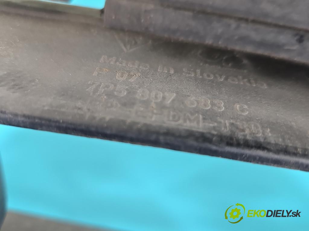 Porsche Cayenne II 2010-2017 4.8 V8 Turbo 500KM automatic 368 kW 4806 cm3 5- blenda mriežka: nárazník stredová 7P5807683C