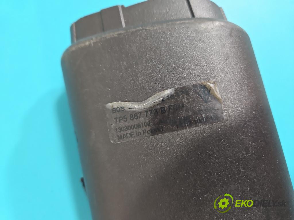 Porsche Cayenne II 2010-2017 4.8 V8 Turbo 500KM automatic 368 kW 4806 cm3 5- roleta  (Rolety kufra)