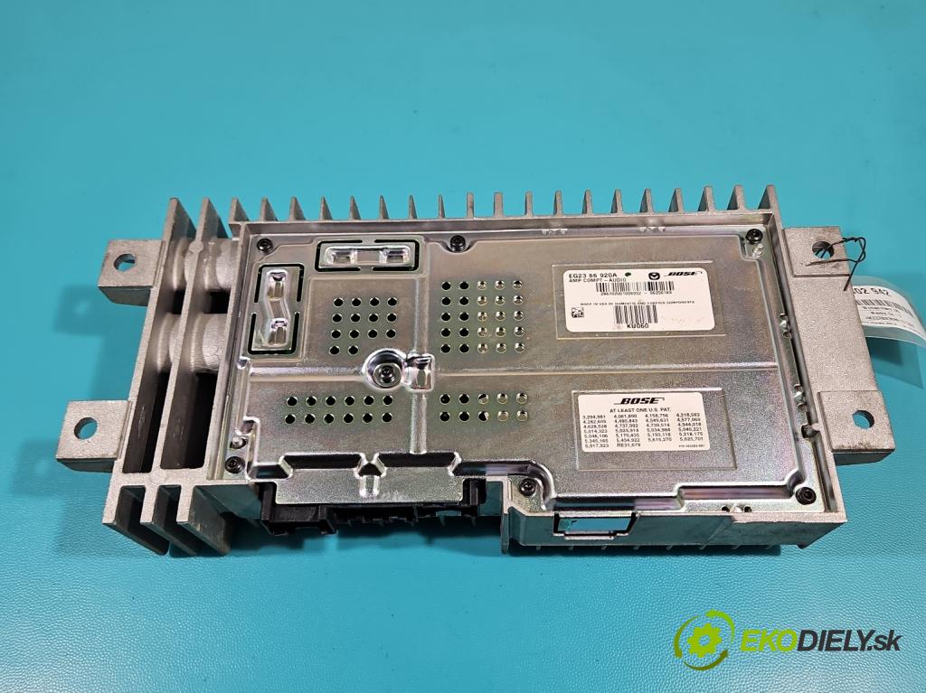 Mazda Cx-7 2.3 T 260 HP manual 191 kW 2261 cm3 5- Zesilovač: EG2366920A (Zosilňovače)