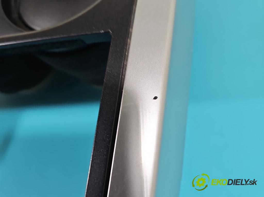 Mazda Cx-7 2.3 T 260 HP manual 191 kW 2261 cm3 5- Mřížka: kúrenia stredová EG2155210 (Mriežky kúrenia (fukáre))