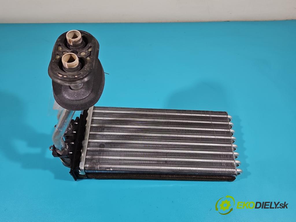 Citroen DS5 2011-2015 1.6 THP 156 hp automatic 115 kW 1598 cm3 5- radiátor R4838002 (Radiátory topení)