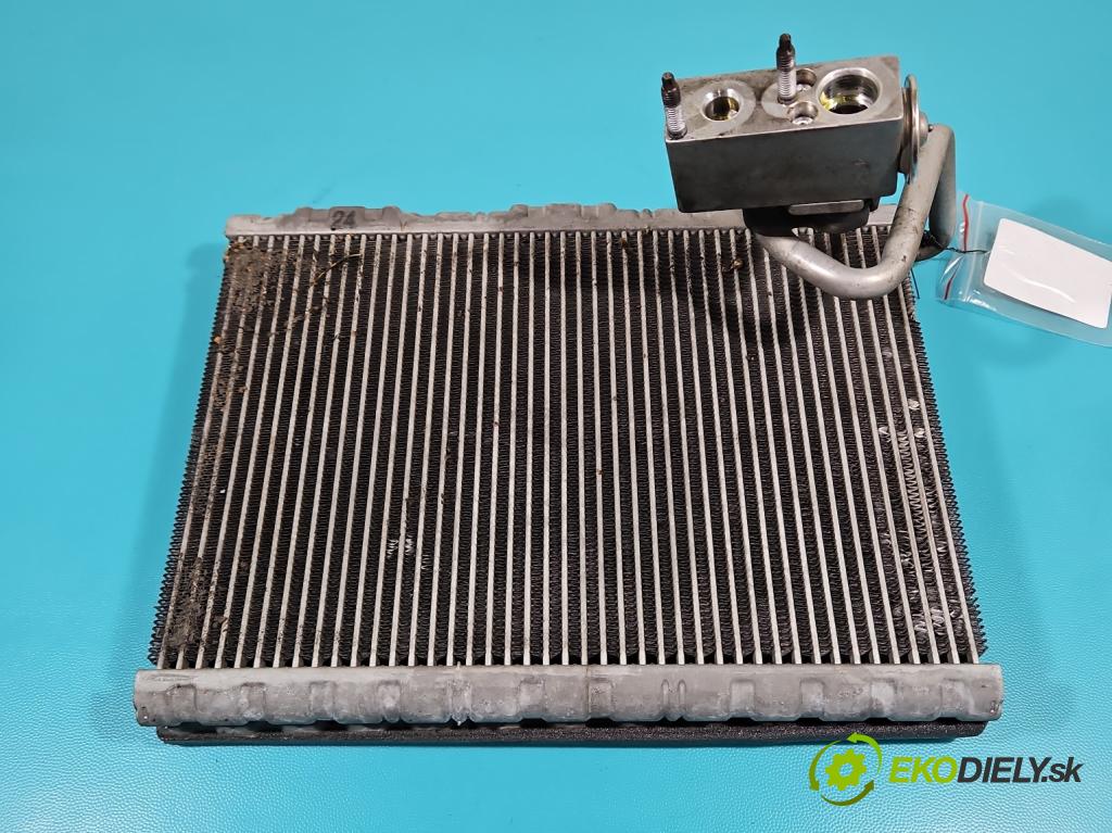 Citroen DS5 2011-2015 1.6 THP 156 hp automatic 115 kW 1598 cm3 5- radiátor S3724006 (Radiátory topení)