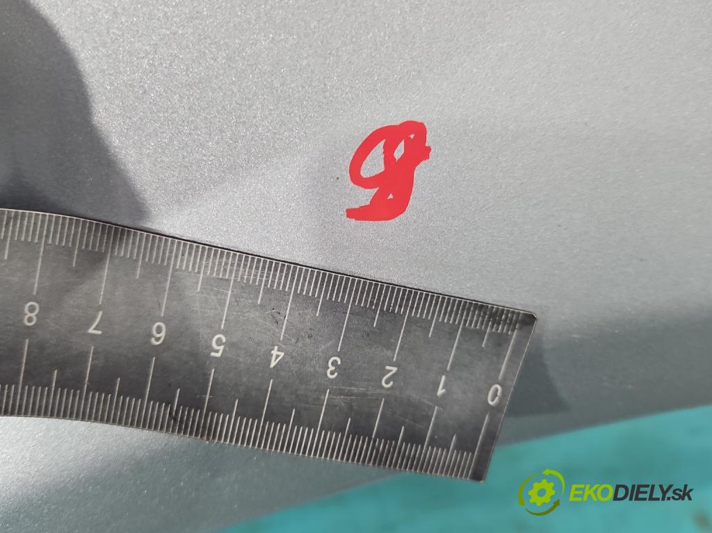 Toyota Yaris I 1999-2005 1.0 vvti 68 hp manual 50 kW 998 cm3 3- blatnik přední levý  (Predné ľavé)