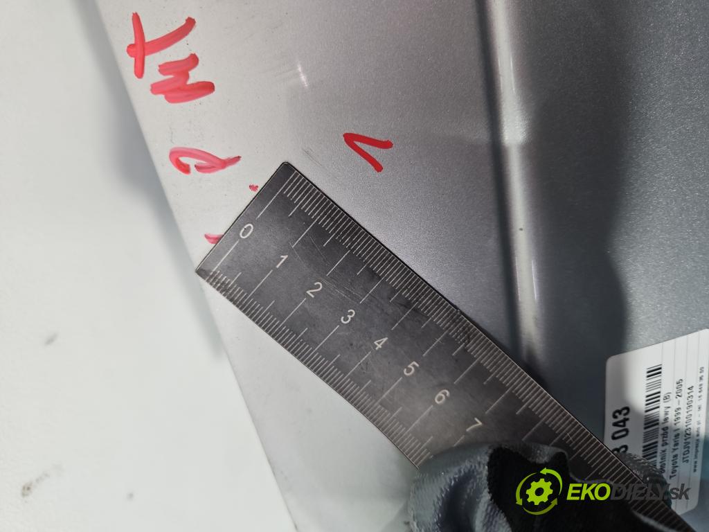 Toyota Yaris I 1999-2005 1.0 vvti 68 hp manual 50 kW 998 cm3 3- blatnik přední levý  (Predné ľavé)