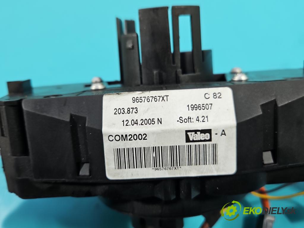 Citroen C2 1.4 hdi 68 HP manual 50 kW 1398 cm3 3- prepínač komplex: 96576767XT (Prepínače, spínače, tlačidlá a ovládače kúrenia)