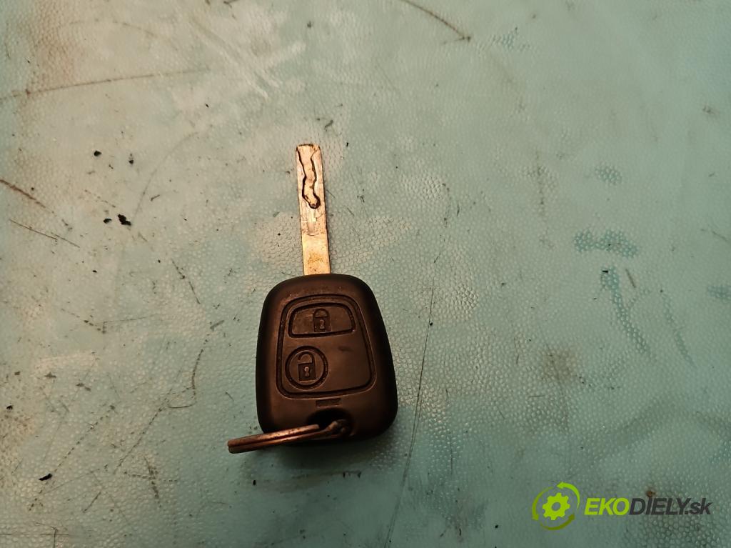 Citroen C2 1.4 hdi 68 HP manual 50 kW 1398 cm3 3- Spínačka (Spínacie skrinky a kľúče)