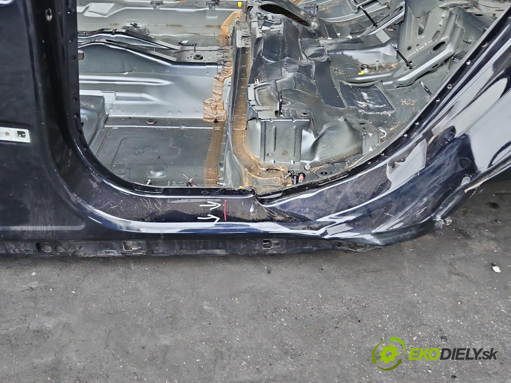 Volvo V90 2016- 2.0 D5 235 hp automatic 173 kW 1969 cm3 5- práh levý  (Ostatní)