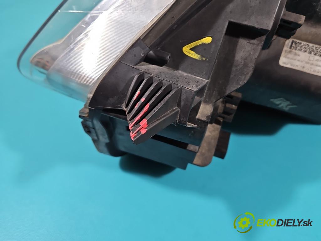 Toyota Proace II 2016- 2.0 D4D 122 HP manual 90 kW 1997 cm3 5- Reflektor: pravý 9808581180 (Pravé)