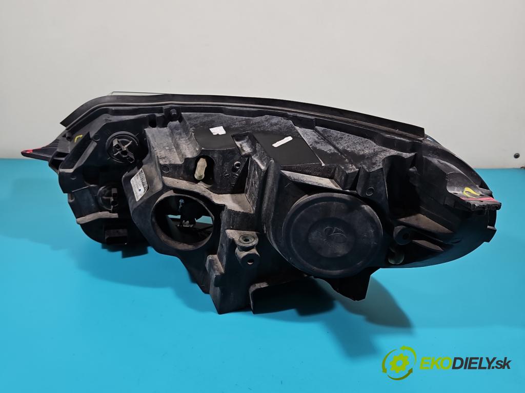 Toyota Proace II 2016- 2.0 D4D 122 HP manual 90 kW 1997 cm3 5- Reflektor: pravý 9808581180 (Pravé)