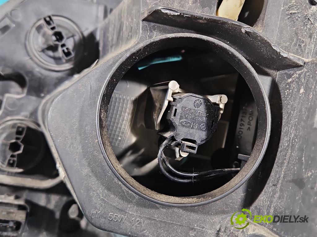 Toyota Proace II 2016- 2.0 D4D 122 HP manual 90 kW 1997 cm3 5- Reflektor: pravý 9808581180 (Pravé)