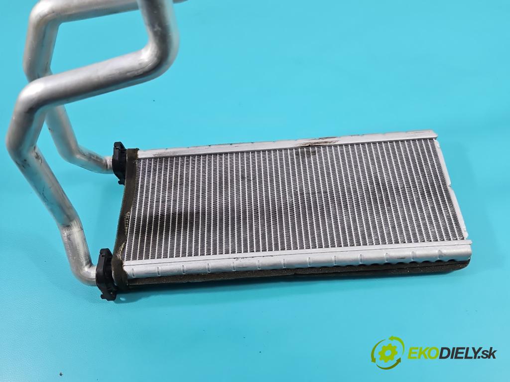 Toyota Proace II 2016- 2.0 D4D 122 hp manual 90 kW 1997 cm3 5- radiátor  (Radiátory topení)