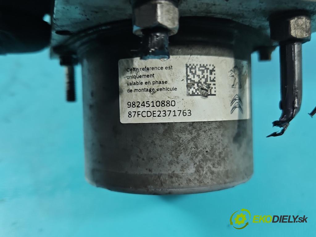 Toyota Proace II 2016- 2.0 D4D 122 hp manual 90 kW 1997 cm3 5- čerpadlo abs 9824510880 (Pumpy brzdové)