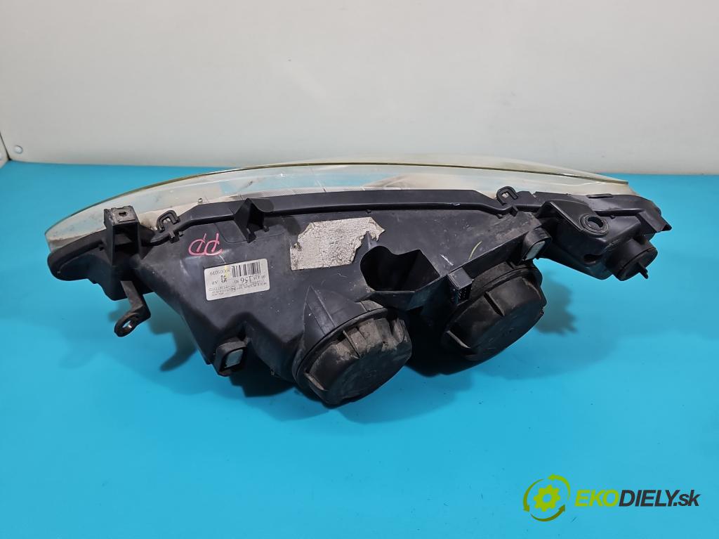 Peugeot 307 2.0 hdi 107 HP manual 79 kW 1997 cm3 5- Reflektor: pravý 9641615680 (Pravé)