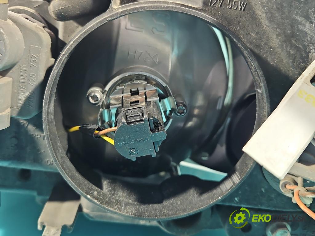 Nissan Primera P12 2001-2007 1.8 16V 116 HP manual 85 kW 1769 cm3 5- Reflektor: pravý (Pravé)