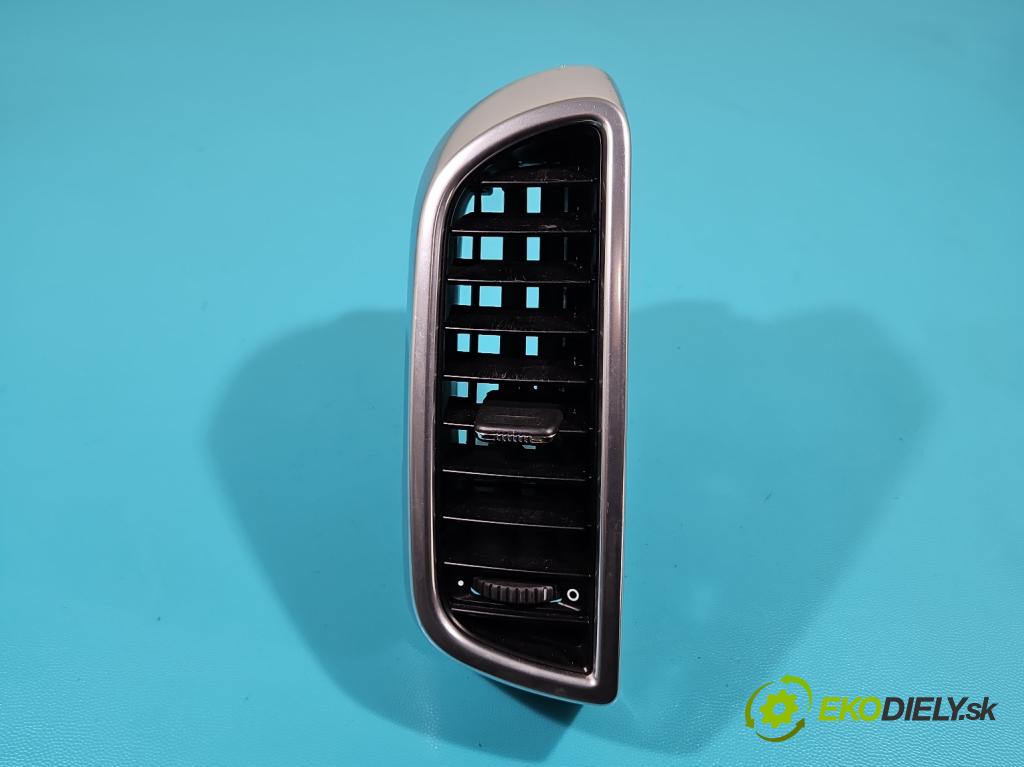 Porsche Cayenne II 2010-2017 4.8 V8 Turbo 500KM automatic 368 kW 4806 cm3 5- Mřížka: kúrenia stredová 7P5819727A (Mriežky kúrenia (fukáre))