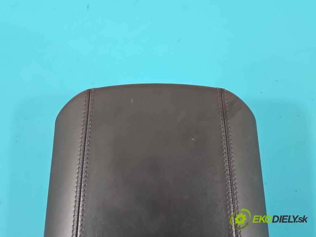 Porsche Cayenne II 2010-2017 4.8 V8 Turbo 500KM automatic 368 kW 4806 cm3 5- operadlo  (Lakťové opierky)