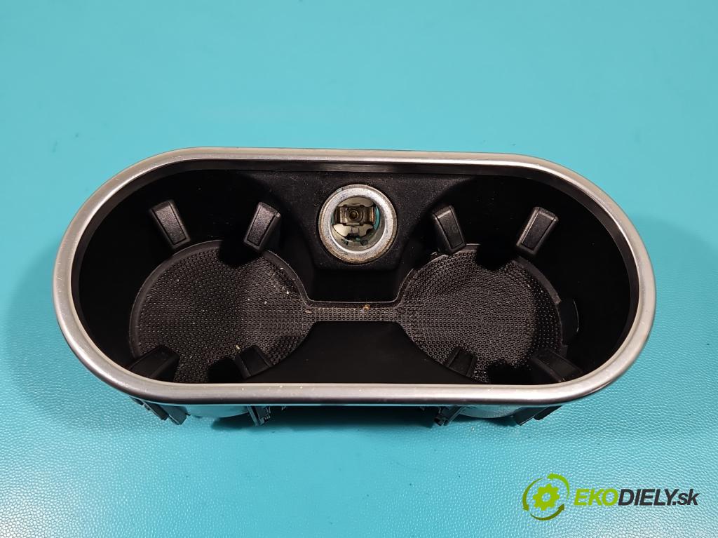 Porsche Cayenne II 2010-2017 4.8 V8 Turbo 500KM automatic 368 kW 4806 cm3 5- Rukojeť: na nápoje: 7P5862531 (Úchyty, držiaky na nápoje)