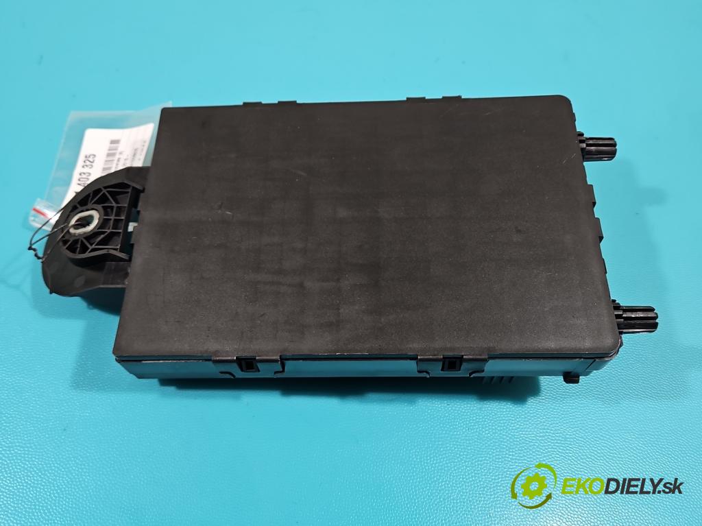 Volvo V90 2016- 2.0 D5 235 hp automatic 173 kW 1969 cm3 5- skříňka pojistková 31346672 (Pojistkové skříňky)