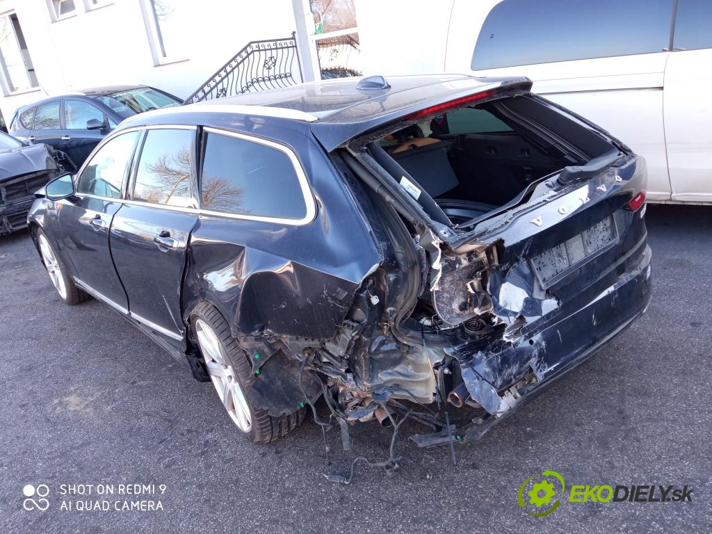 Volvo V90 2016- 2.0 D5 235 HP automatic 173 kW 1969 cm3 5- Hák: vlečení: 31470335 (Ťažné zariadenia)
