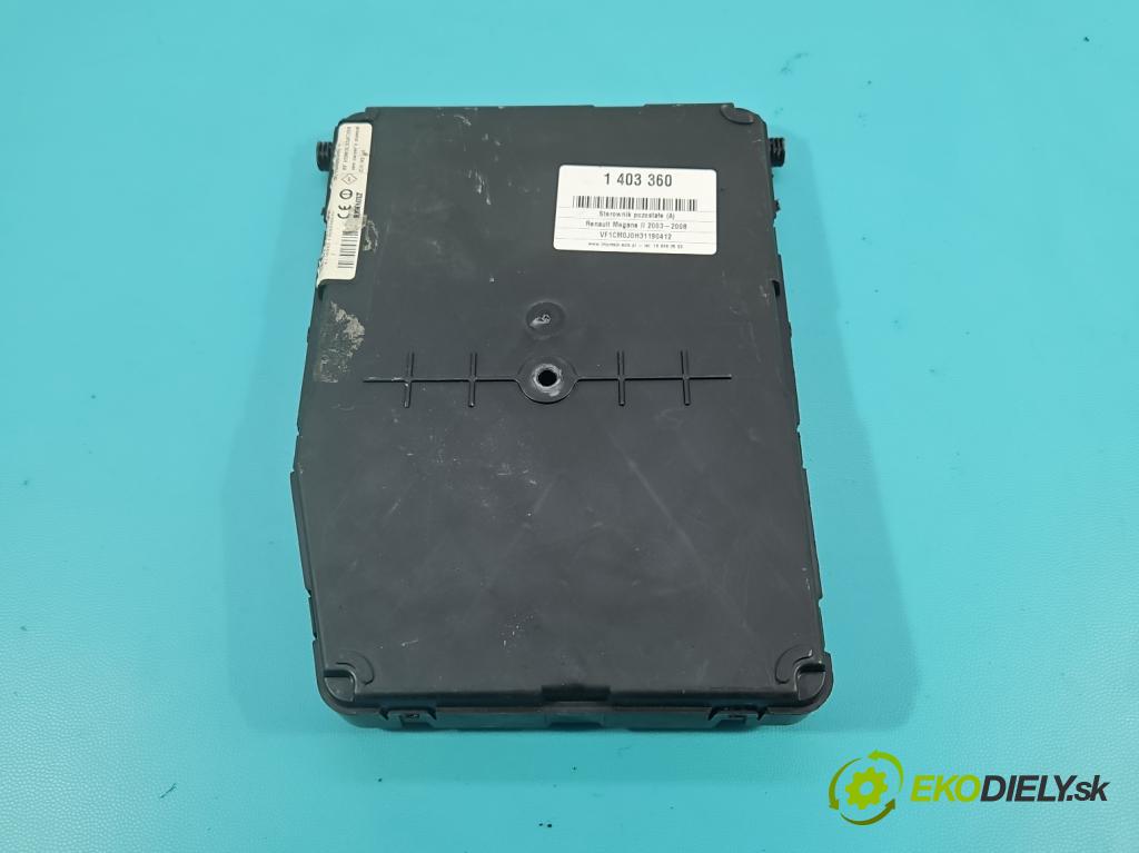 Renault Megane II 2003-2008 1.6 16V 113 hp manual 83 kW 1598 cm3 3- skříňka pojistková 8200412549 (Pojistkové skříňky)