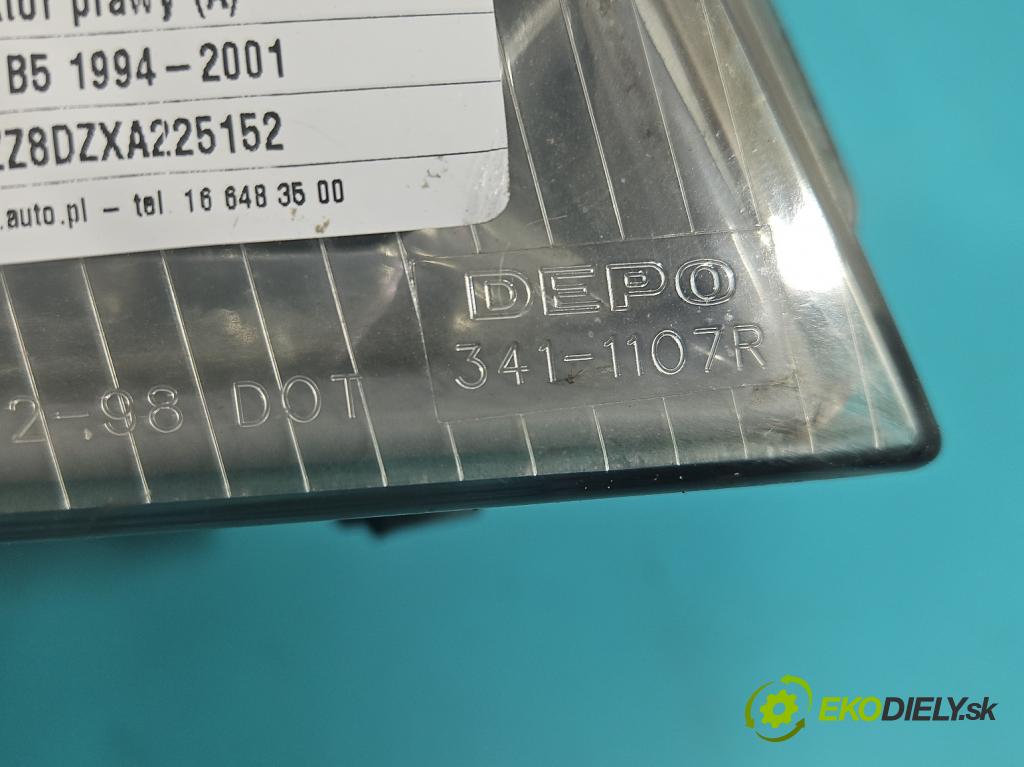 Audi A4 B5 1994-2001 1.9 tdi 110 HP manual 81 kW 1896 cm3 5- Reflektor: pravý  (Pravé)