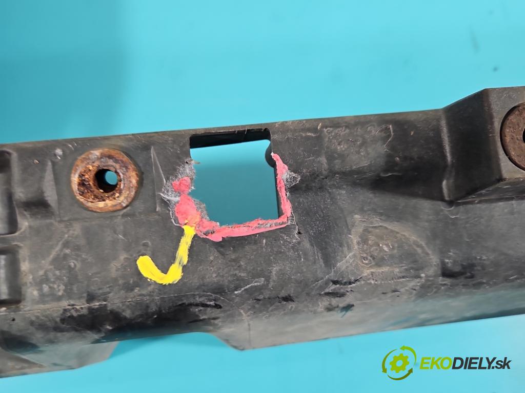 Mazda Cx-7 2.3 T 260 hp manual 191 kW 2261 cm3 5- stěna přední  (Výztuhy přední)